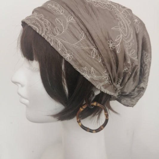 sundayhalo Crinkled Fabric Floral Embroidered Turban