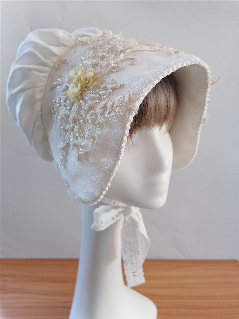 sundayhalo White Lace Floral Medieval Bonnet, Cotton Vintage Sun Hat for Ladies